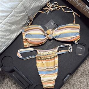 NWT Skatie Bikini